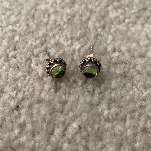 Silpada Jewelry - Silpada Peridot Sterling Silver Earrings P1401